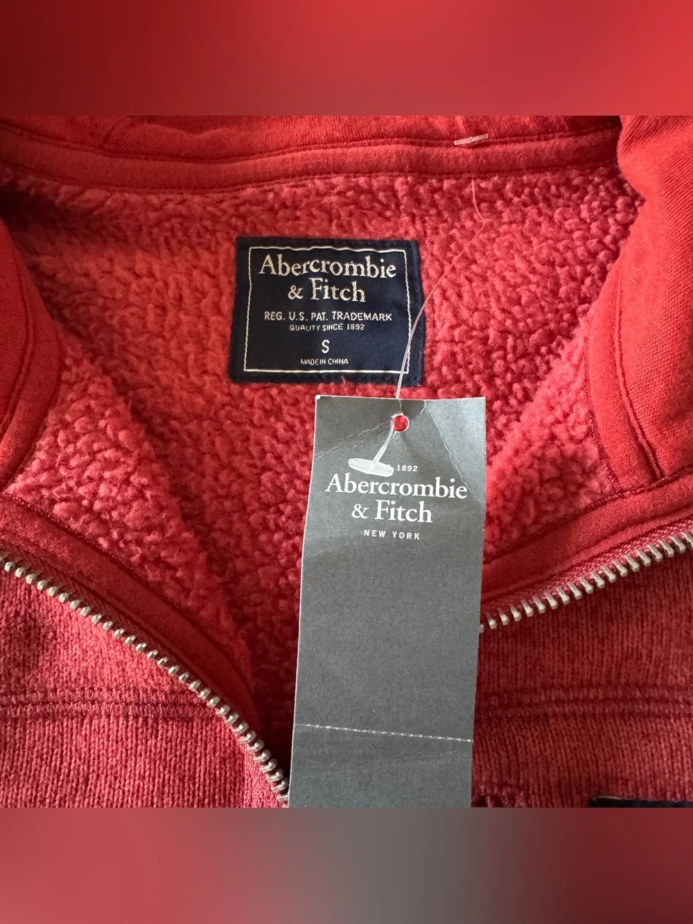 NWT Abercrombie & Fitch Sherpa Lined Full Zip Hoodie Heather Red Small